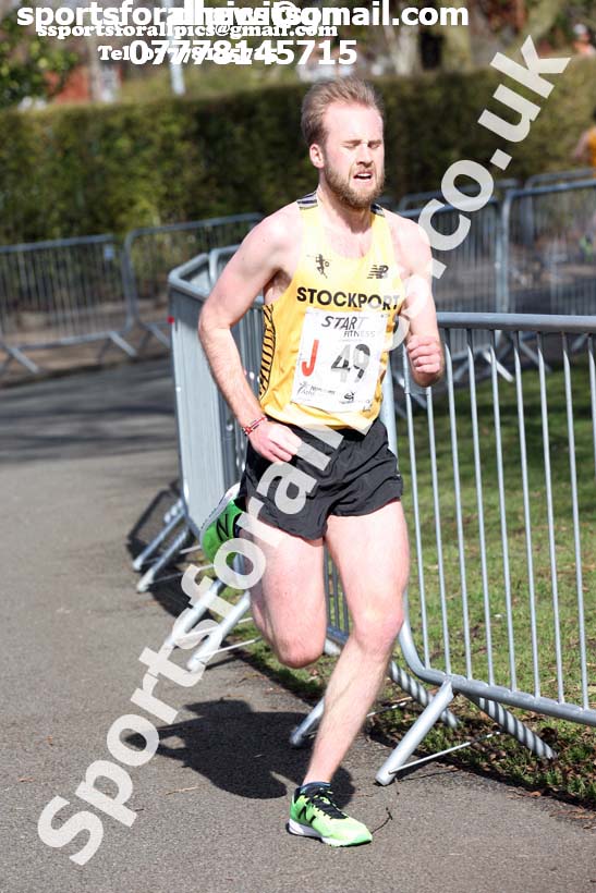 Senior mens Northern 12 Stage Road Relay Champs., Birkenhead Park. Photo: David T. Hewitson/Sports for All Pics